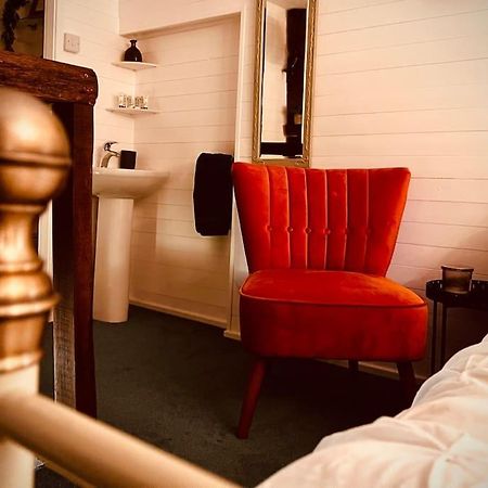 Апартаменты Outhouse Bothy Киркби-Лонсдейл Экстерьер фото